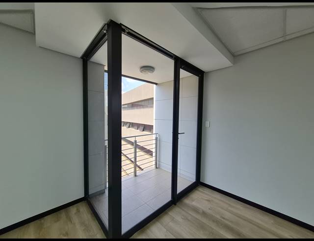 230M² OFFICE TO LET IN SANDOWN